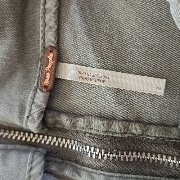 *3/$20* Free People Modern Femme Olive Green Stretch Denim Mini US 2 - Picture 4 of 8